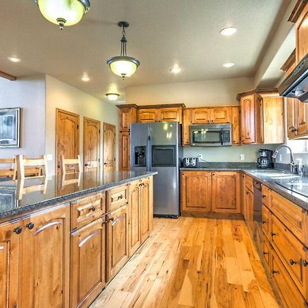 Rustic Bryce Canyon Home With Deck On Sevier River! Хеч Екстериор снимка