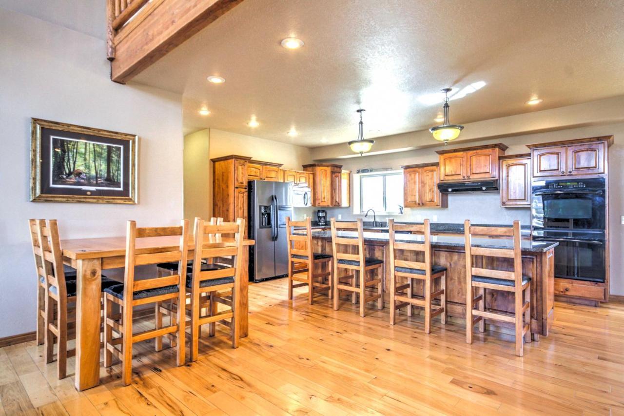 Rustic Bryce Canyon Home With Deck On Sevier River! Хеч Екстериор снимка