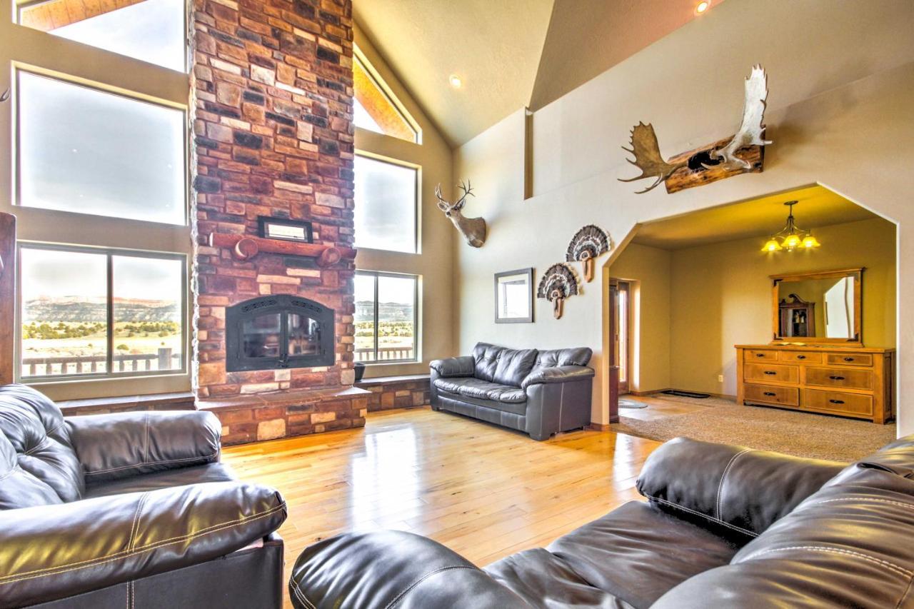 Rustic Bryce Canyon Home With Deck On Sevier River! Хеч Екстериор снимка